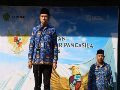 Satu Rasa dalam Keberagaman: Kemenag Gresik Gelar Upacara Hari Lahir Pancasila 