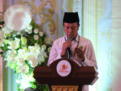 Penguatan Spiritual Kemenag Gresik Antar Pelepasan 119 Generasi Emas Al Ibrah