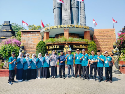 Bangun Kedisiplinan dan Akhlak, Kemenag Gresik Dorong Penguatan Karakter dan Pembinaan Pengurus OSIM KKMTs 01 dan 06