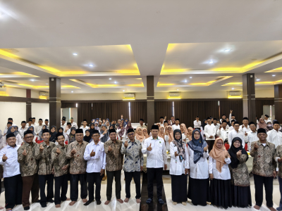 Perkuat Digitalisasi, Kemenag Gresik Dorong Guru KKMTs 07 Kuasai AI demi Pembelajaran Efektif 
