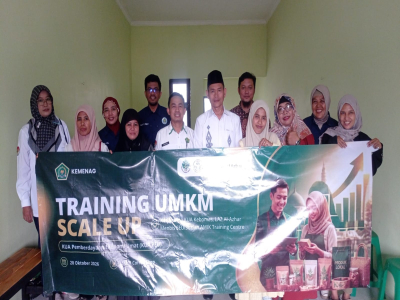 Dari Jualan hingga 500 Pcs, Kisah Wiwin Menginspirasi UMKM Naik Kelas di KUA Kebomas
