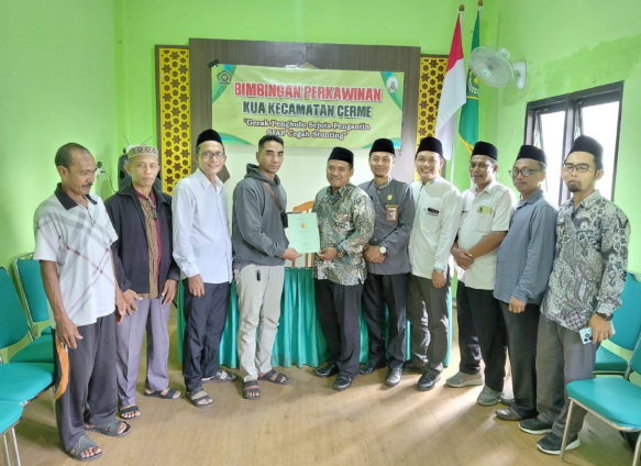 KUA Cerme Kukuhkan Ikrar Wakaf Dua Bidang Tanah untuk Masjid dan Kemaslahatan Umat