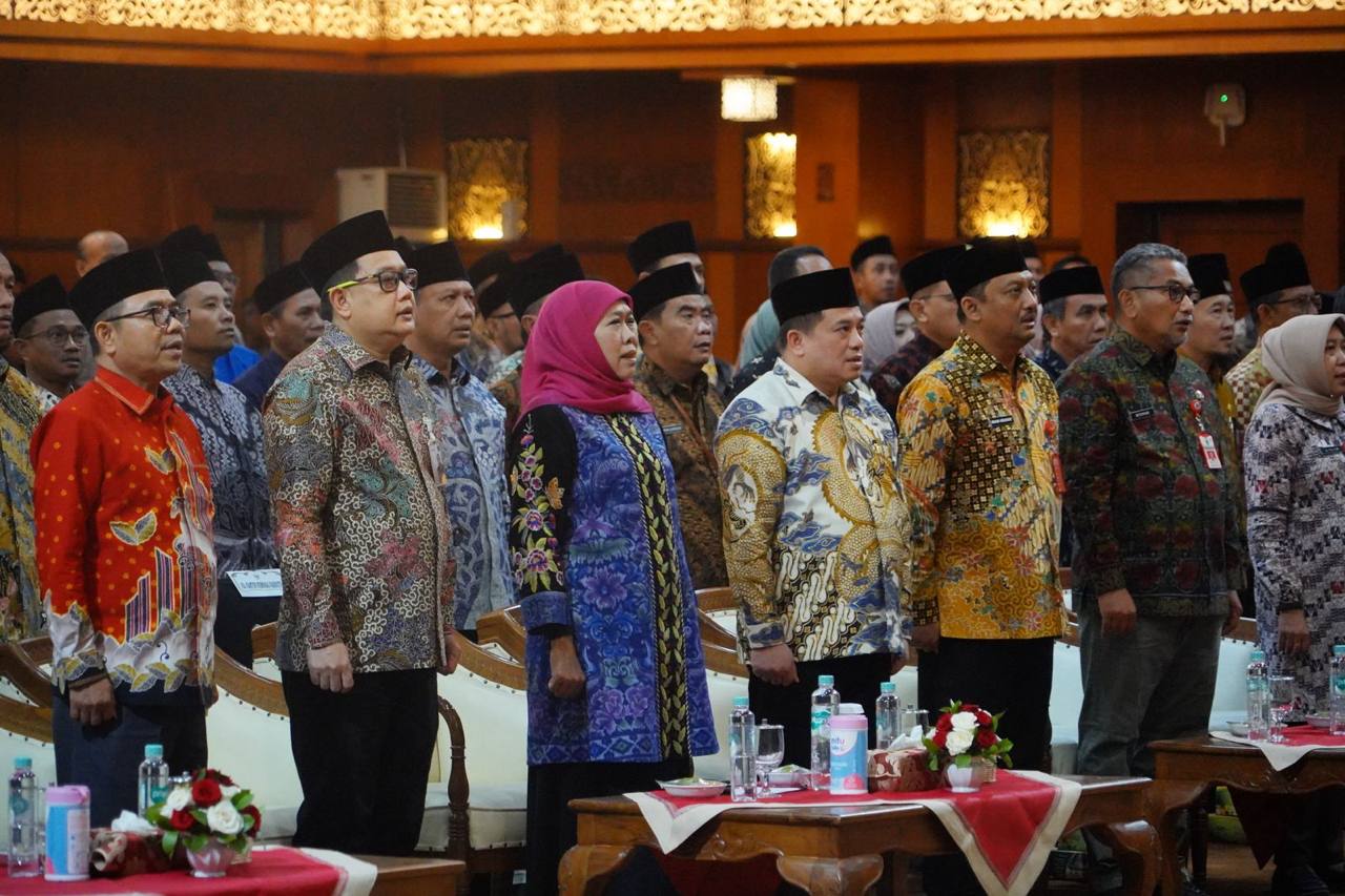 Kemenag Gresik Hadiri Sosialisasi Percepatan Sertifikasi Tanah Wakaf Jawa Timur Guna Amankan Aset Umat