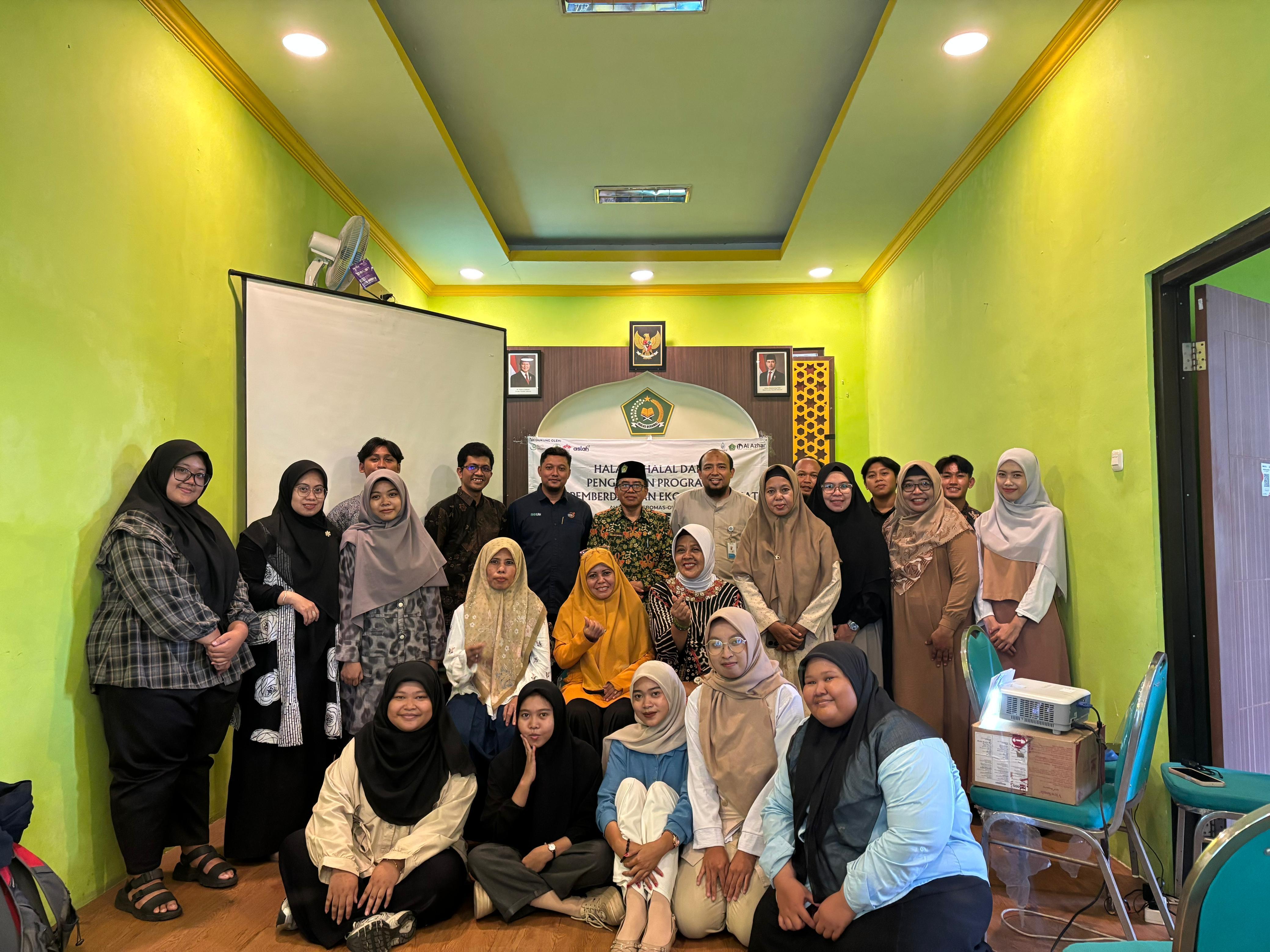 KUA Kebomas Perkuat Kemandirian UMKM Melalui Program Pemberdayaan Ekonomi Umat