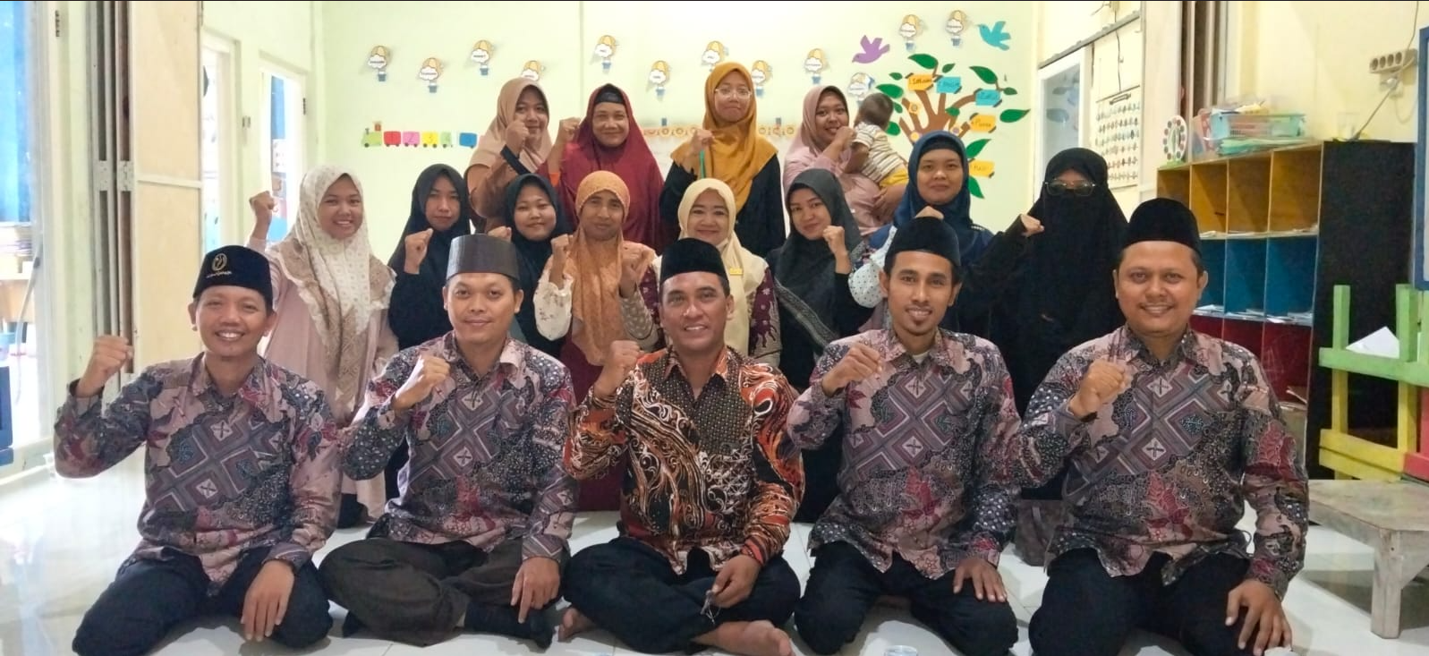 Penyuluh Agama Islam KUA Menganti Edukasi Wali Murid KB TK Lukman Hakim Tentang Parenting Islami