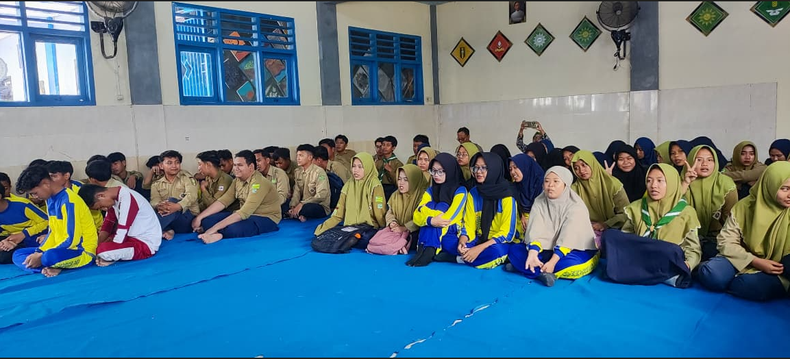KUA Balongpanggang Gelar Bimbingan Remaja Usia Sekolah di SMA Muhammadiyah 6
