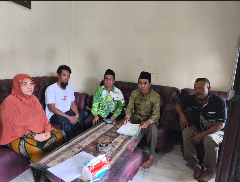 KUA Kedamean Gelar Ikrar Wakaf Tanah Seluas 192 M2 Untuk Pengembangan TPQ Al Hidayah
