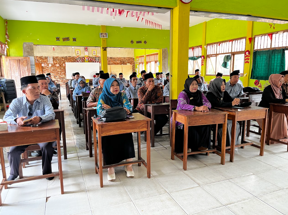 Samakan Persepsi Layanan, Subbag TU Kemenag Gresik Perkuat Layanan Publik.