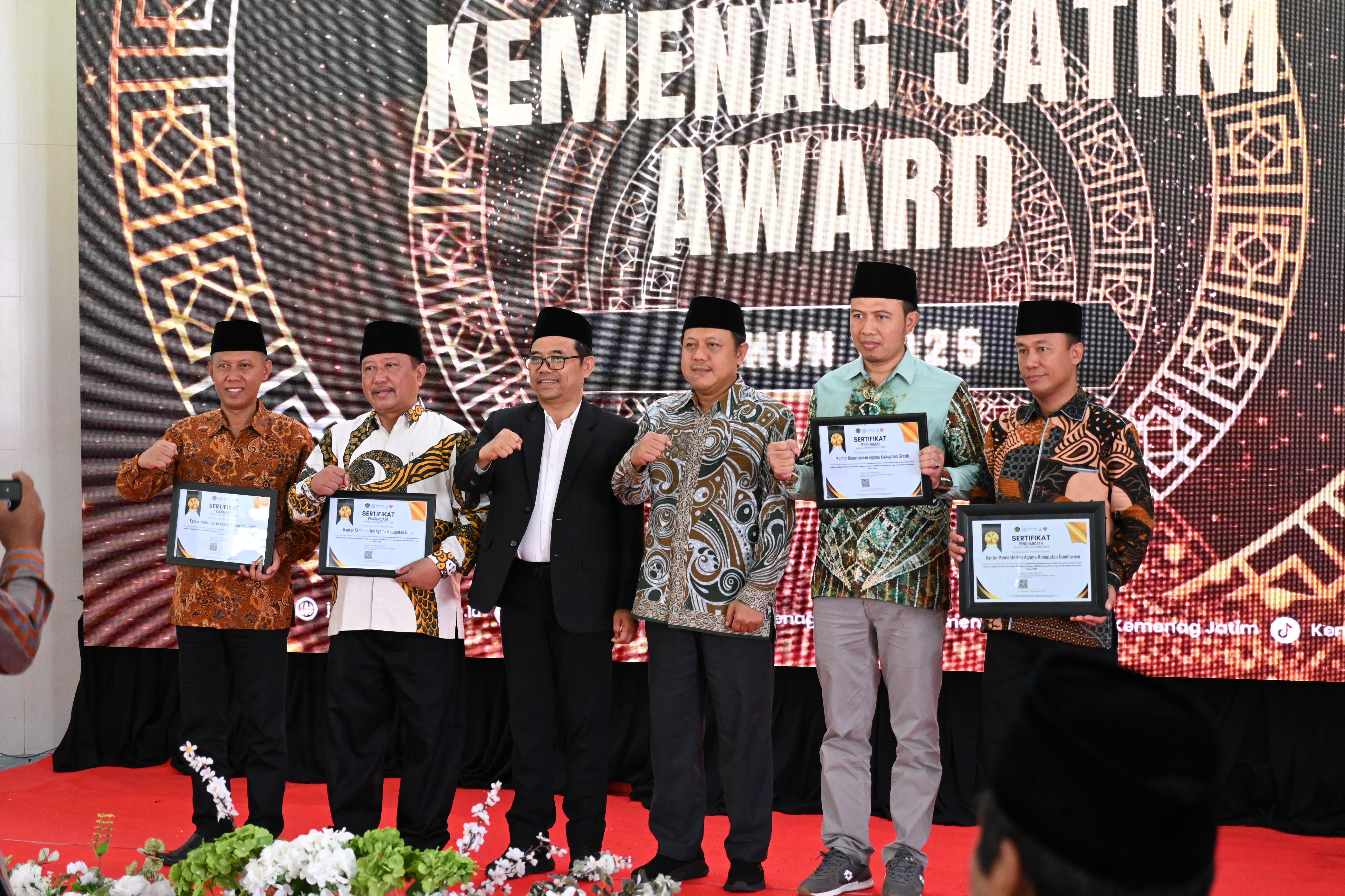 Kemenag Gresik Raih Empat Penghargaan dalam Kemenag Jatim Award