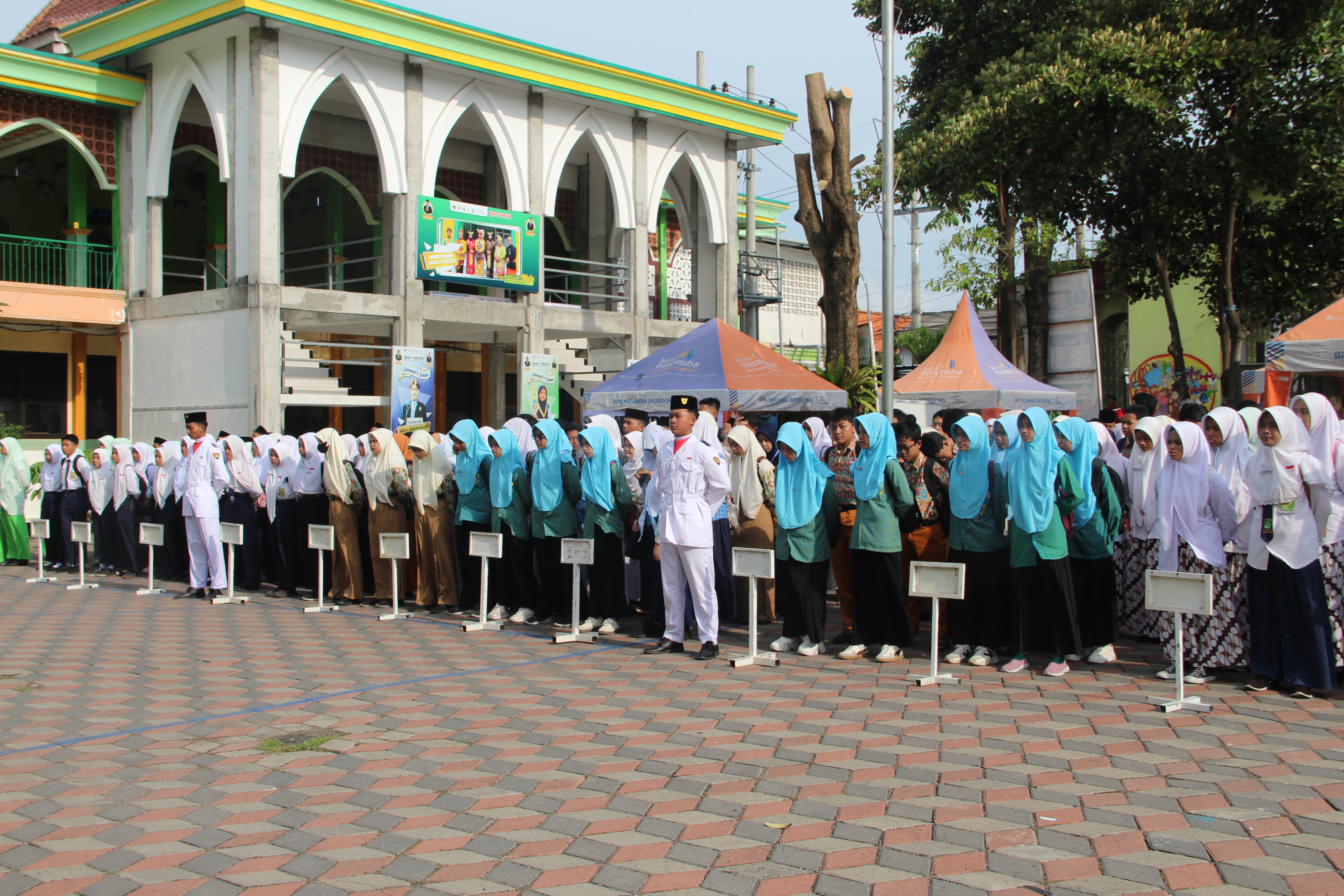 MAN 1 GRESIK GELAR KOMPETISI SAINS DAN OLAHRAGA MAGIC V