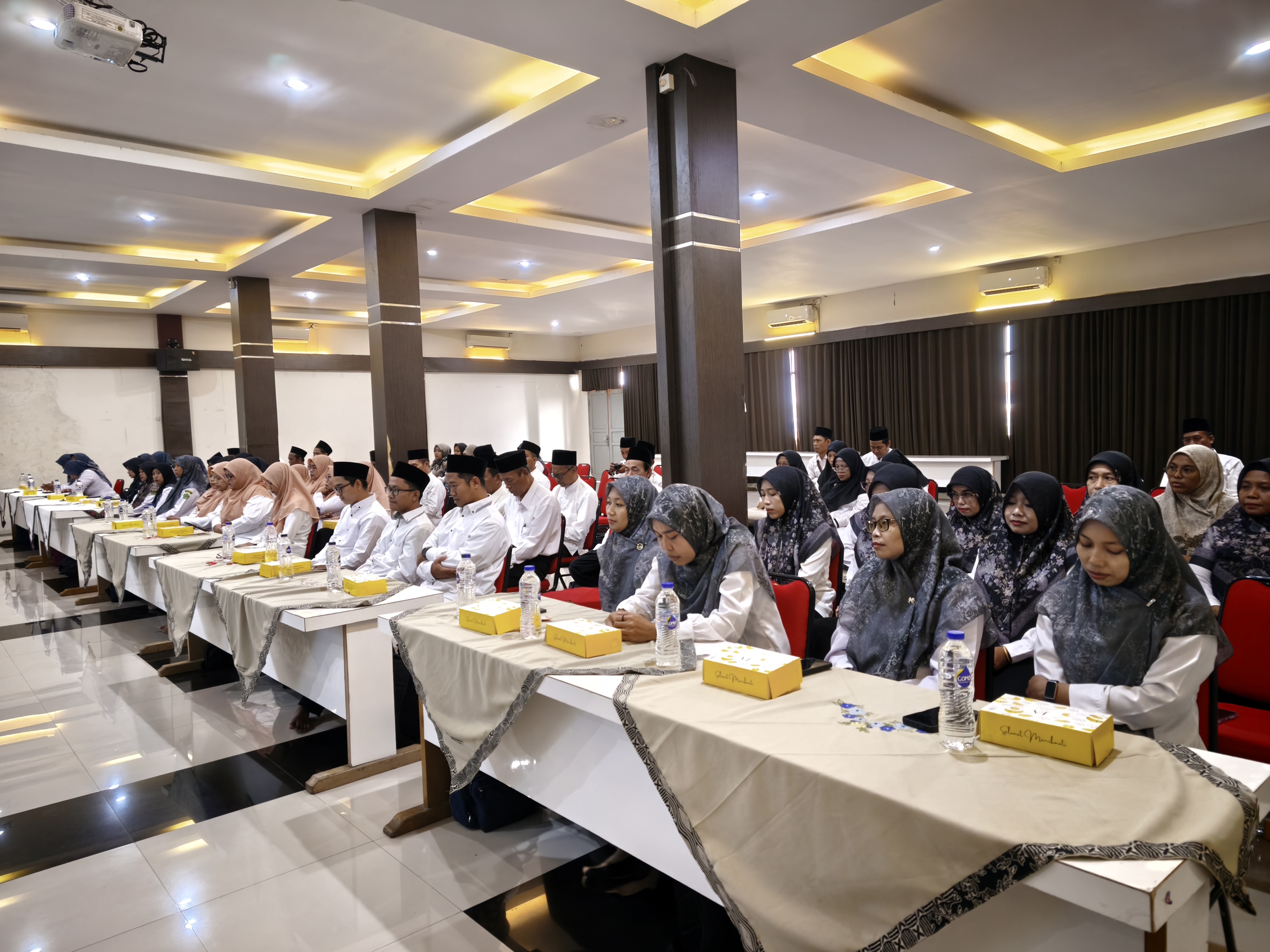Perkuat Digitalisasi, Kemenag Gresik Dorong Guru KKMTs 07 Kuasai AI demi Pembelajaran Efektif&nbsp;