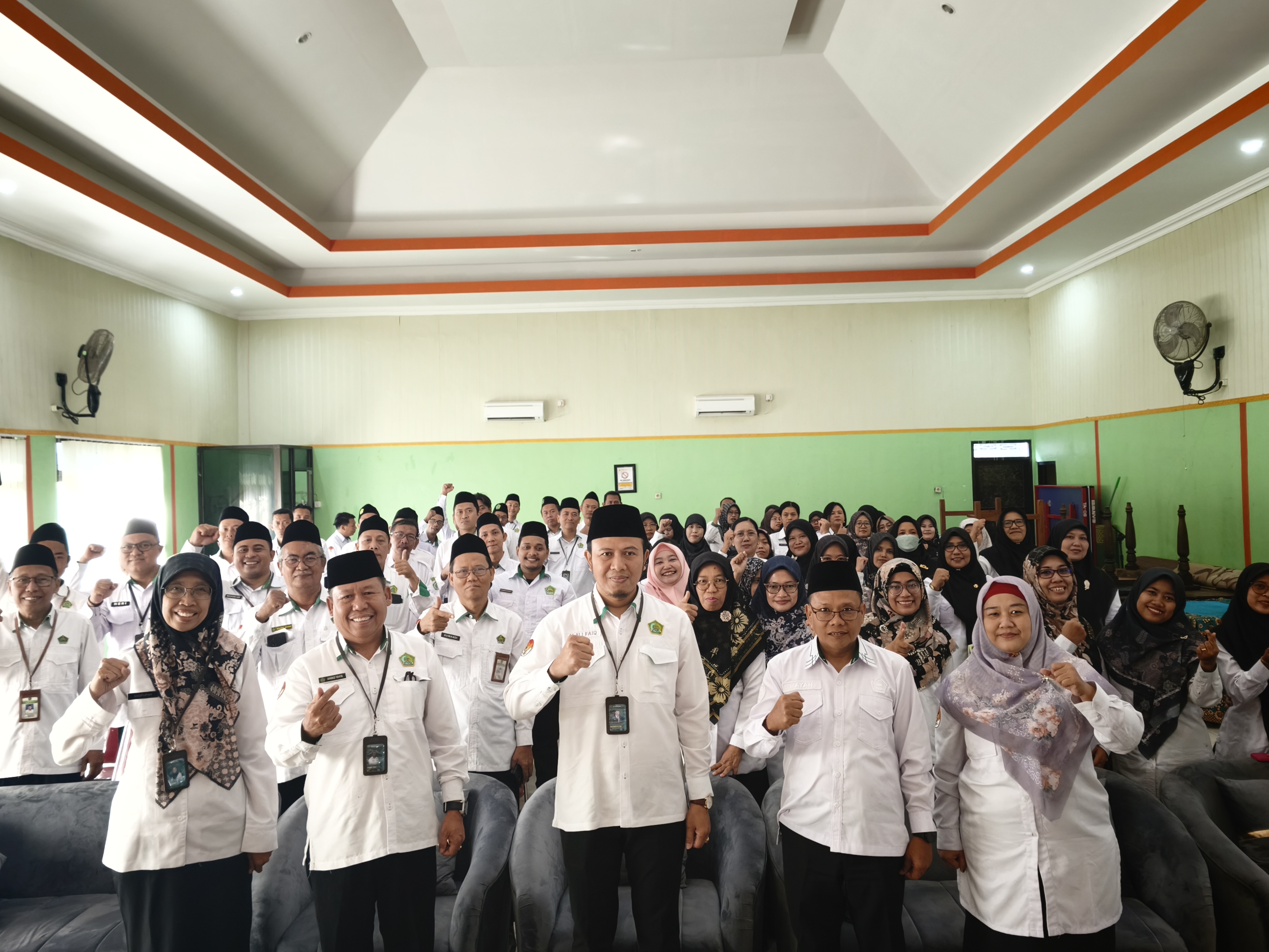 Optimalkan Layanan Tata Usaha, Kemenag Gresik Gelar Sosialisasi Penyelarasan Persepsi Pelayanan Tata Usaha