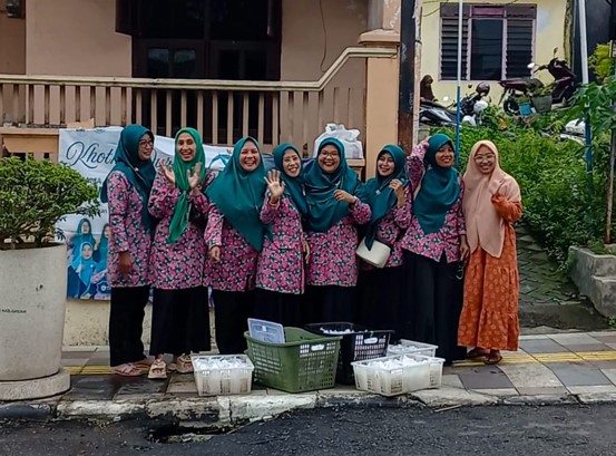 MT BKMM dan KUA Kebomas Laksanakan Dakwah Jemput Bola, Bina Keluarga Sakinah di Ruang Publik