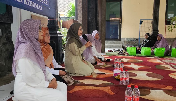 KUA Kebomas Perkuat Peran Ibu PKK dalam Membangun Keluarga Sakinah Maslahat