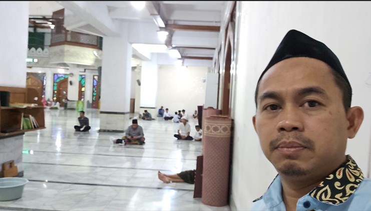 Ngabuburit Edukatif, KUA Kebomas Perkuat Nilai Keluarga Sakinah di Masjid Agung Gresik