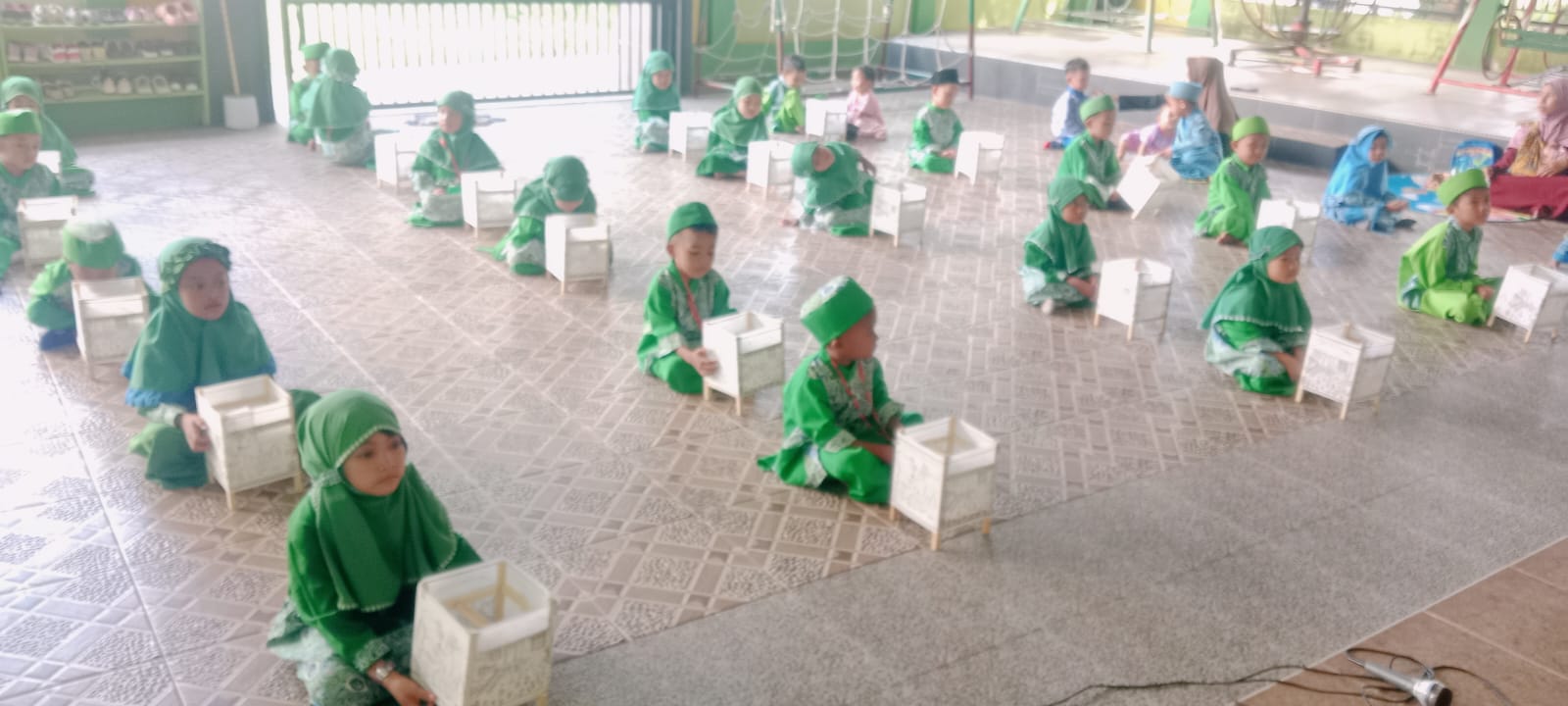 IGRA Sangkapura Gelar Lomba Mewarnai Damar Kurung Tingkat Raudatul Athfal