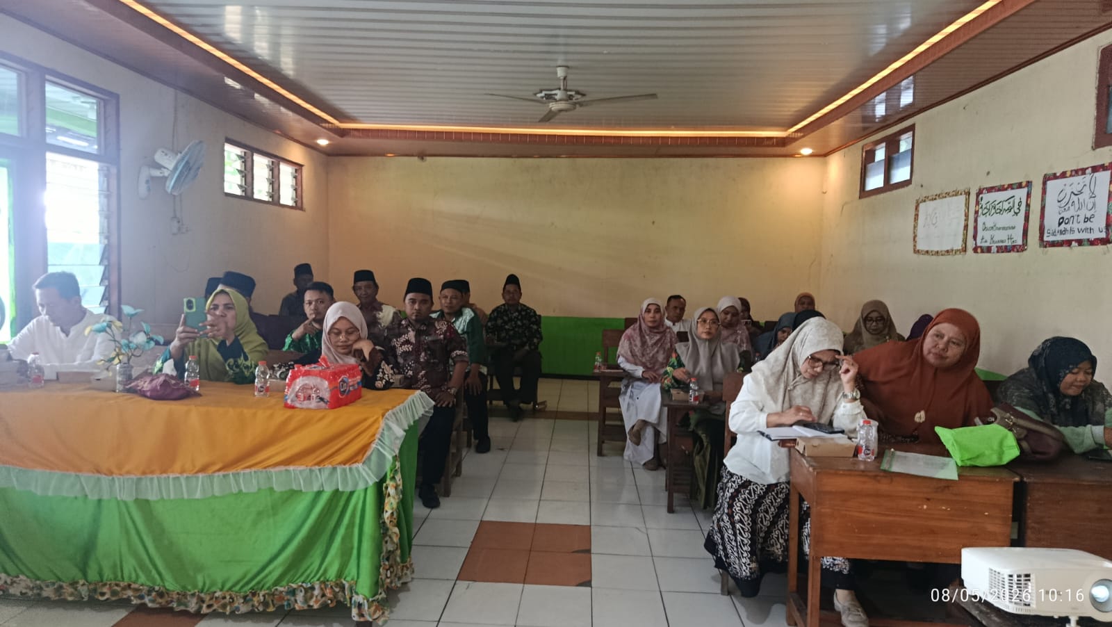 KKMTS Wringinanom-Driyorejo Gelar Bimtek Strategi Membangun Percaya Diri Siswa