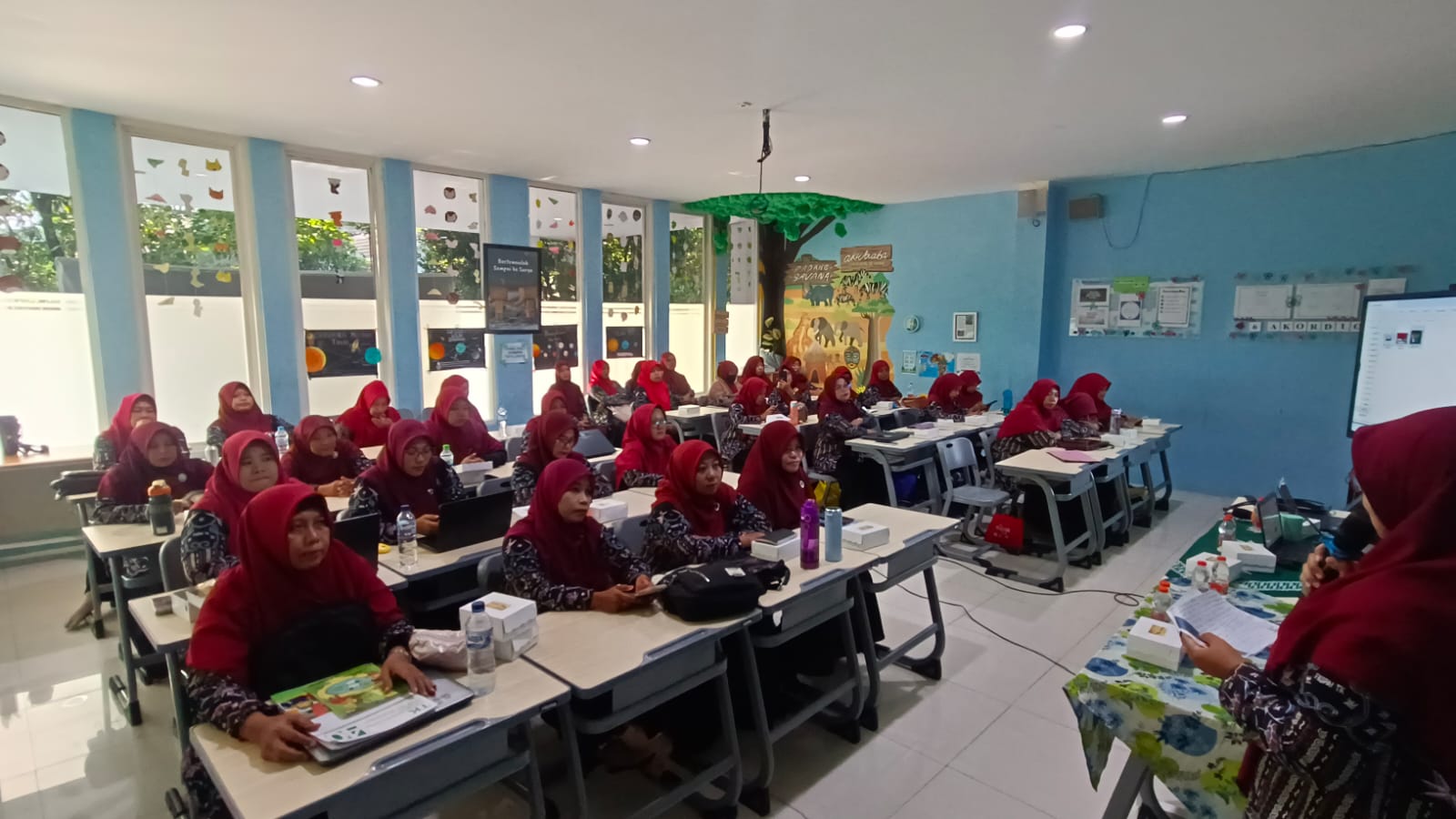 Kolaborasi Kemenag dan FKG PAI TK Gresik Tingkatkan Kompetensi Digital Lewat Pembelajaran Berbasis Canva 