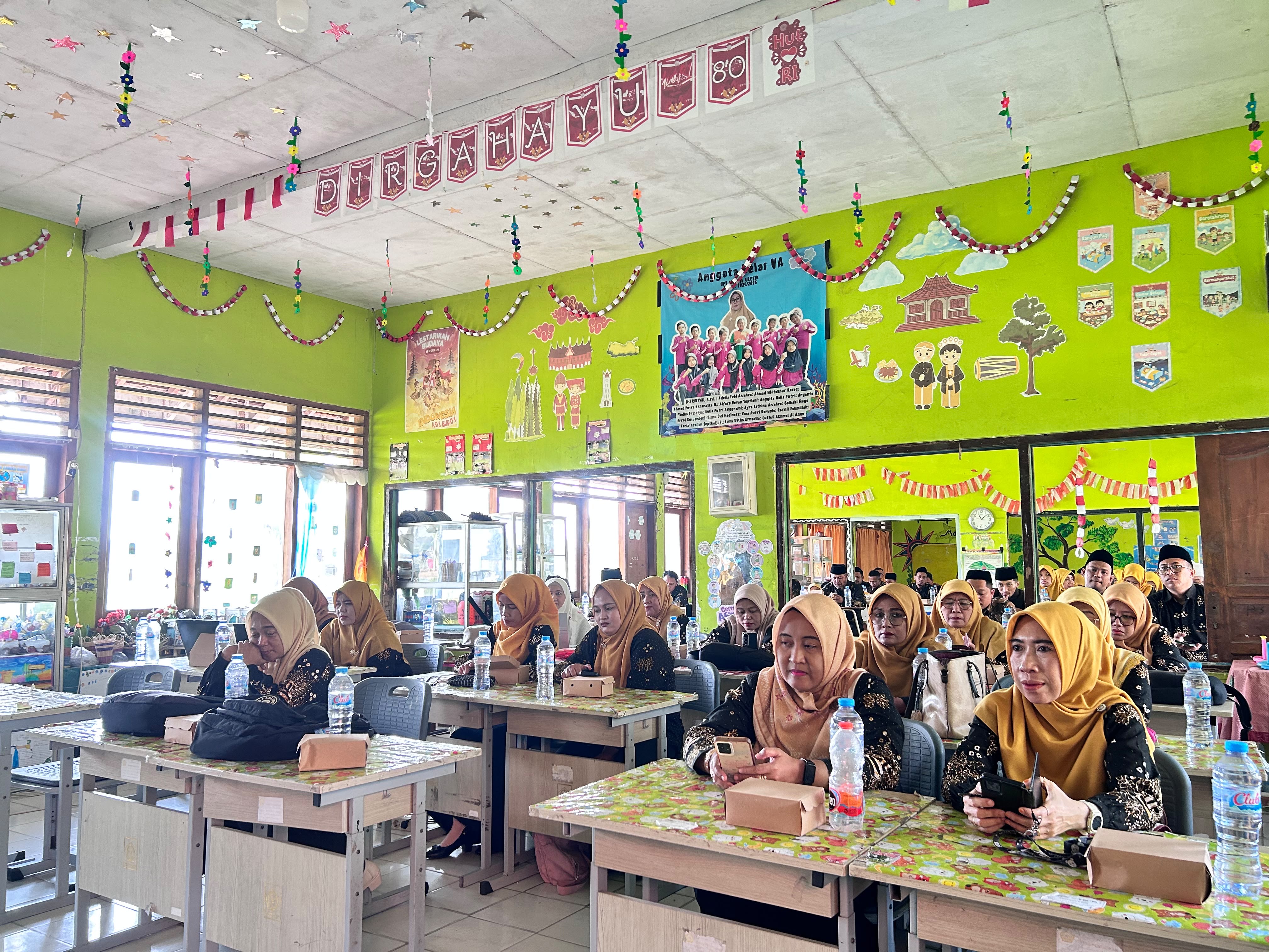 Tingkatkan Mutu Pendidikan Agama, Guru PAI Gresik Kuasai Media Ajar Berbasis AI
