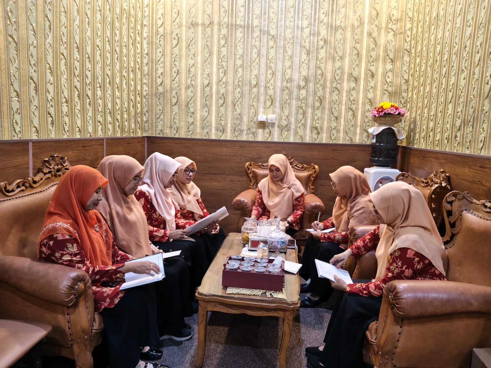 Tingkatkan Keterampilan Anggota, DWP Kemenag Gresik Matangkan Rencana Praktik Pemulasaraan Jenazah