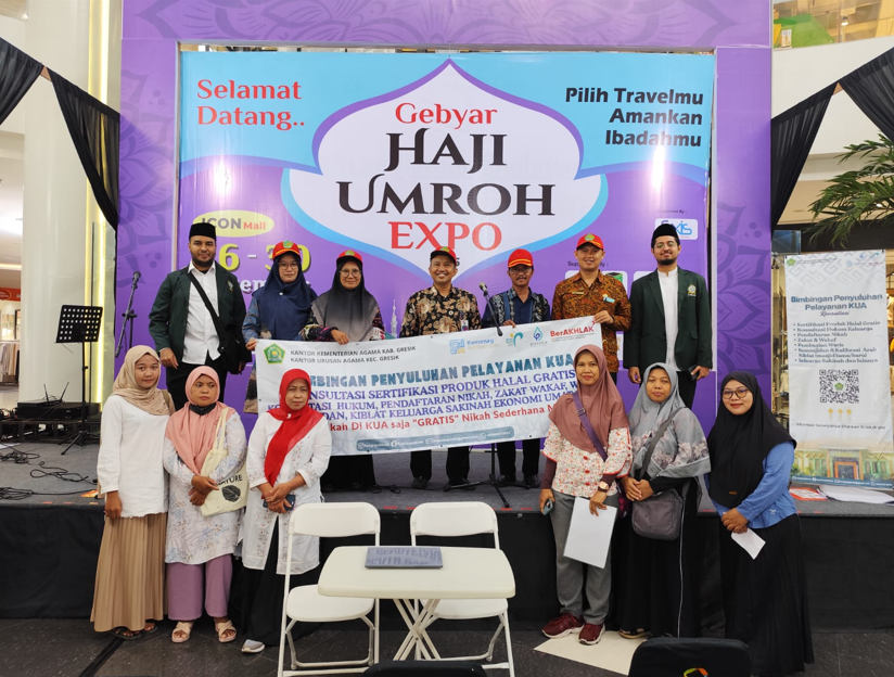 KUA Gresik Gelar Sinergi Sertifikasi Halal dan Bimbingan Perkawinan Inovatif di Icon Mall