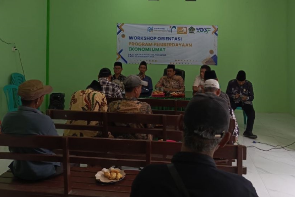 KUA Balongpanggang Salurkan Bantuan Pemberdayaan Ekonomi Umat (PEU), Fokus pada Peningkatan Hasil Petani