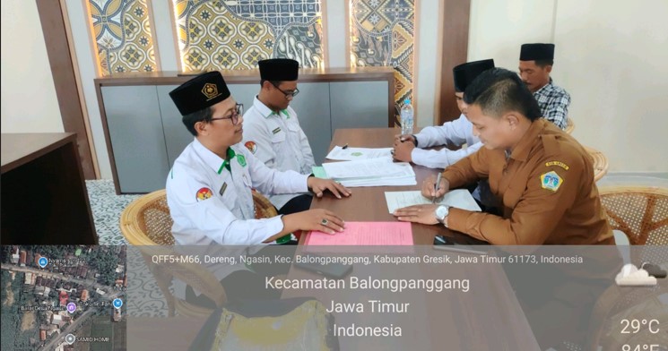 KUA Balongpanggang Gelar Ikrar Wakaf Tanah untuk Pendirian Madrasah Diniyah