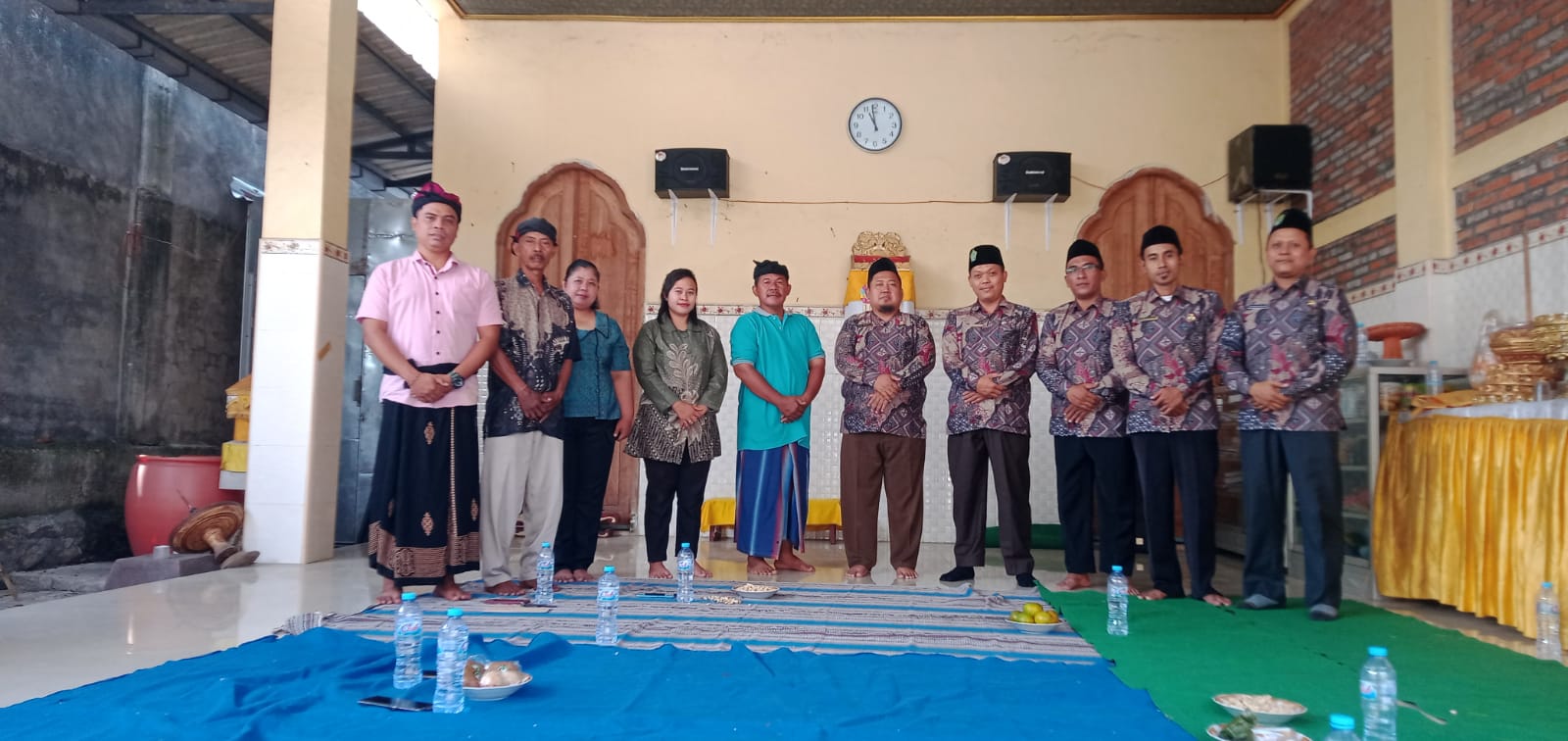 Jaga Kerukunan Lintas Iman: Penyuluh KUA Menganti Sambangi Pura Jagat Giri Nata